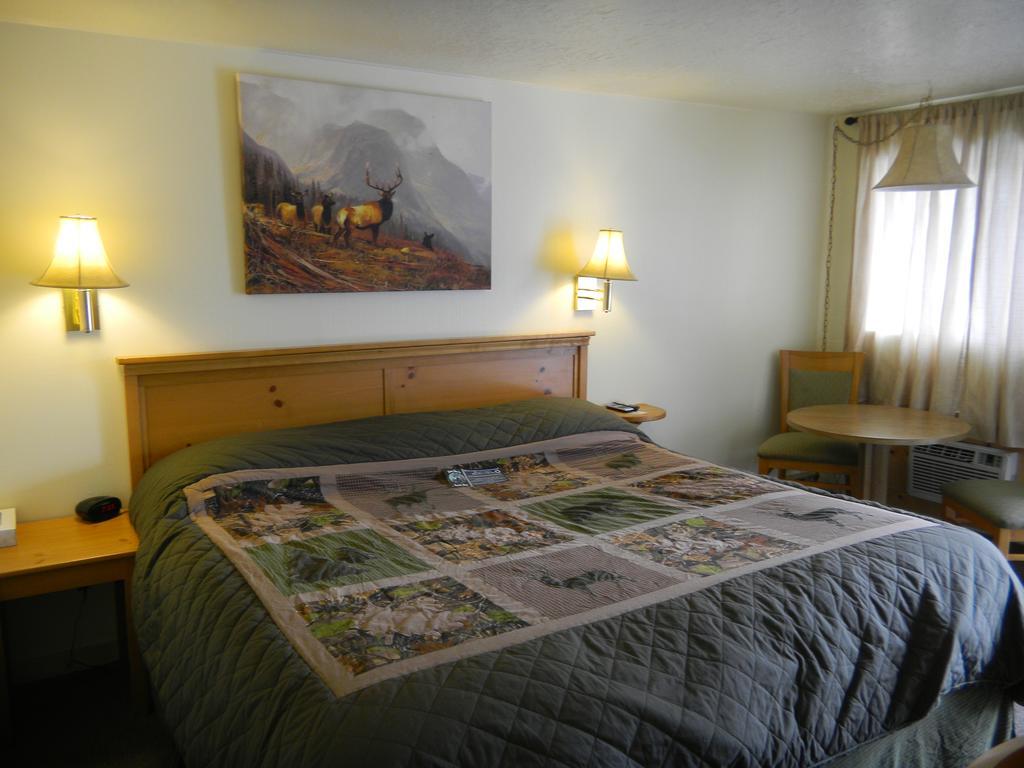 Falls Motel Thompson Falls Bilik gambar