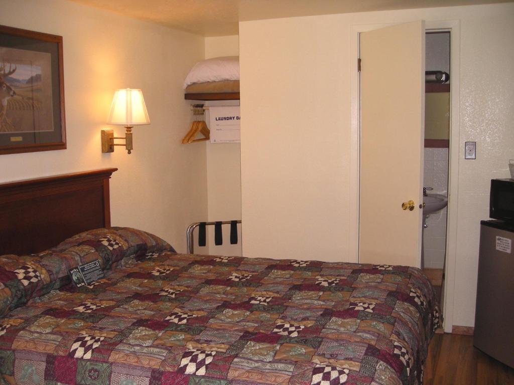 Falls Motel Thompson Falls Bilik gambar