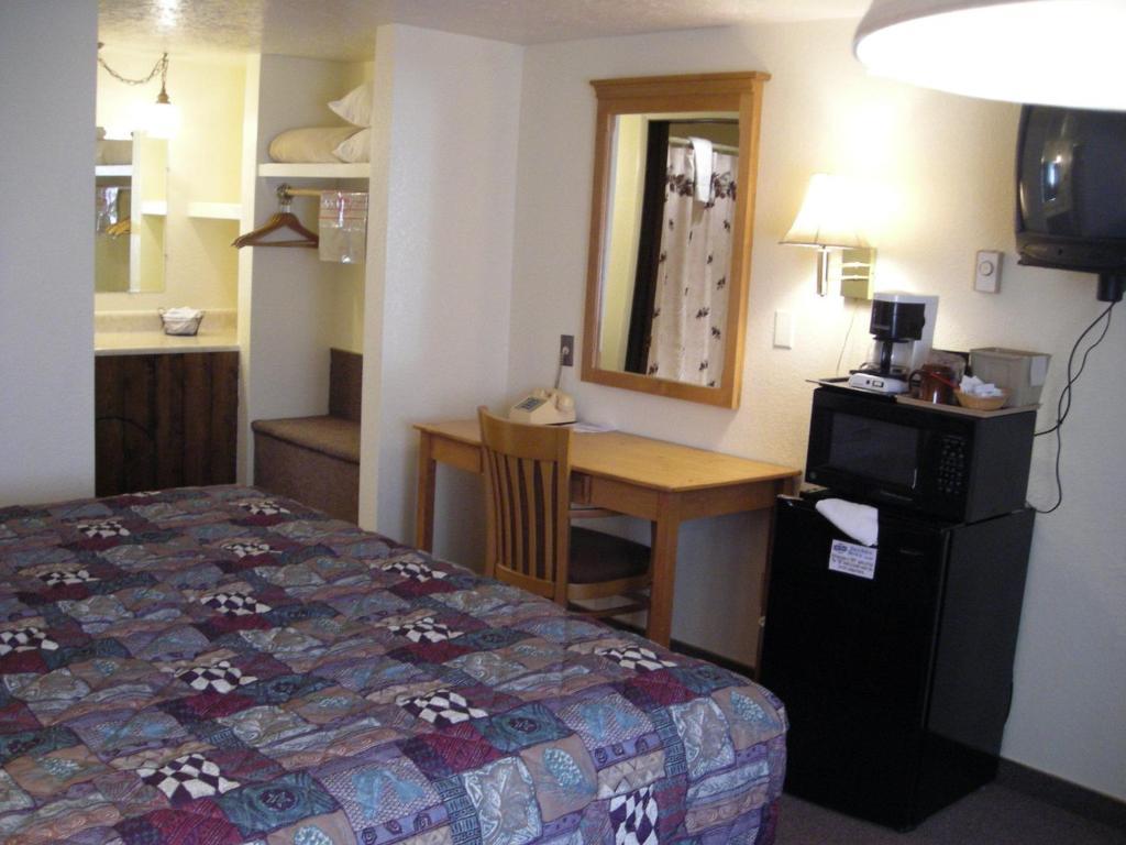 Falls Motel Thompson Falls Bilik gambar