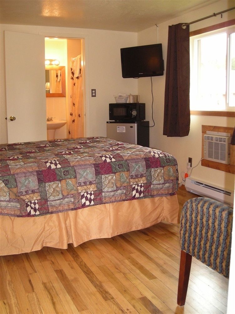 Falls Motel Thompson Falls Luaran gambar